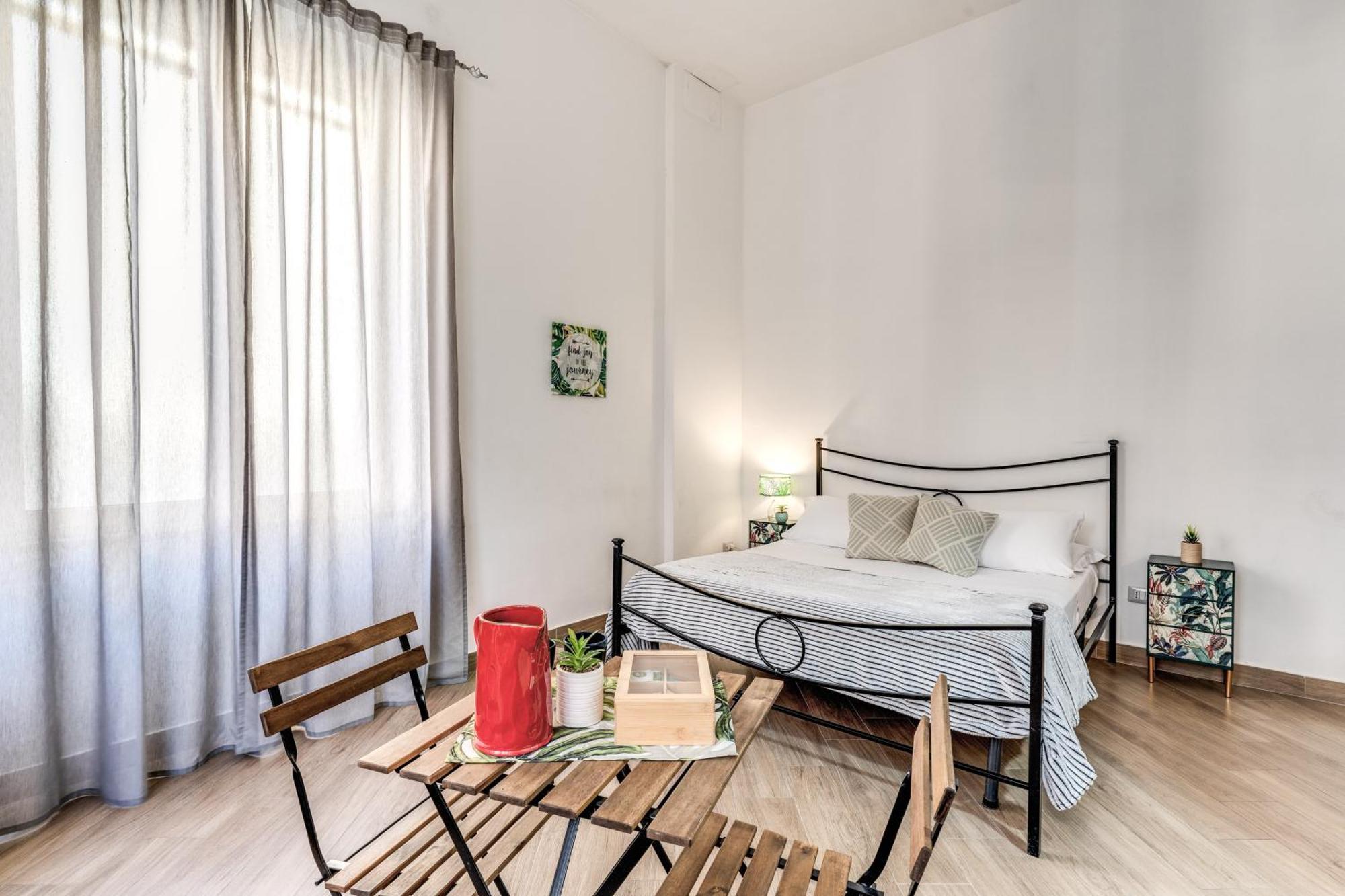 Le Mura Antiche Naples Luaran gambar